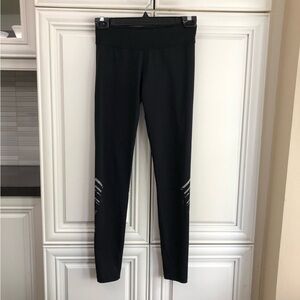 Ivivva by Lululemon mesh accent girl’s leggings